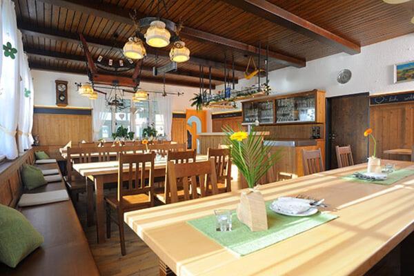 Gastwirtschaft & Hotel Doll Markt Indersdorf Buitenkant foto